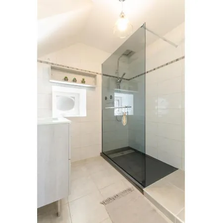 Dolancourt, 4 Pièces, 6 Personnes - Fr-1-543-51 Hébergement de vacances