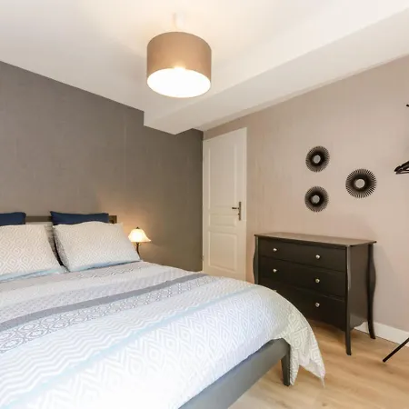 Dolancourt, 4 Pièces, 6 Personnes - Fr-1-543-51 Hébergement de vacances *